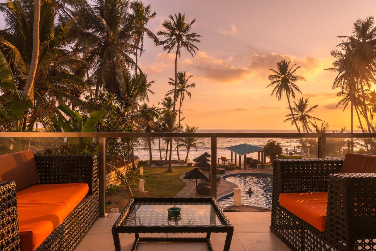 Hotel J Ambalangoda Ambalangoda  Exterior photo